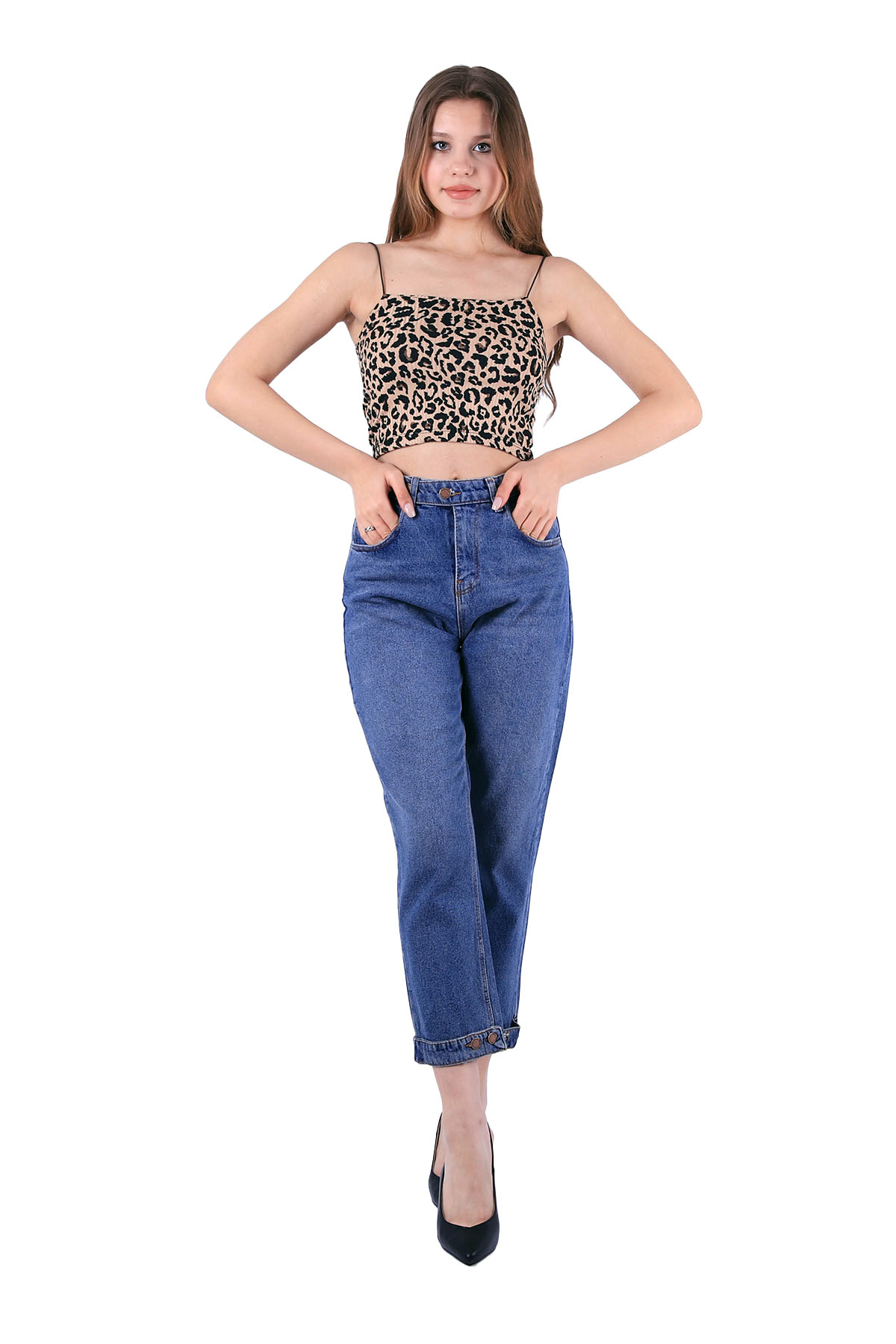 Mom Jeans with Buttons on Waist and Finish - 62 - (27-32)