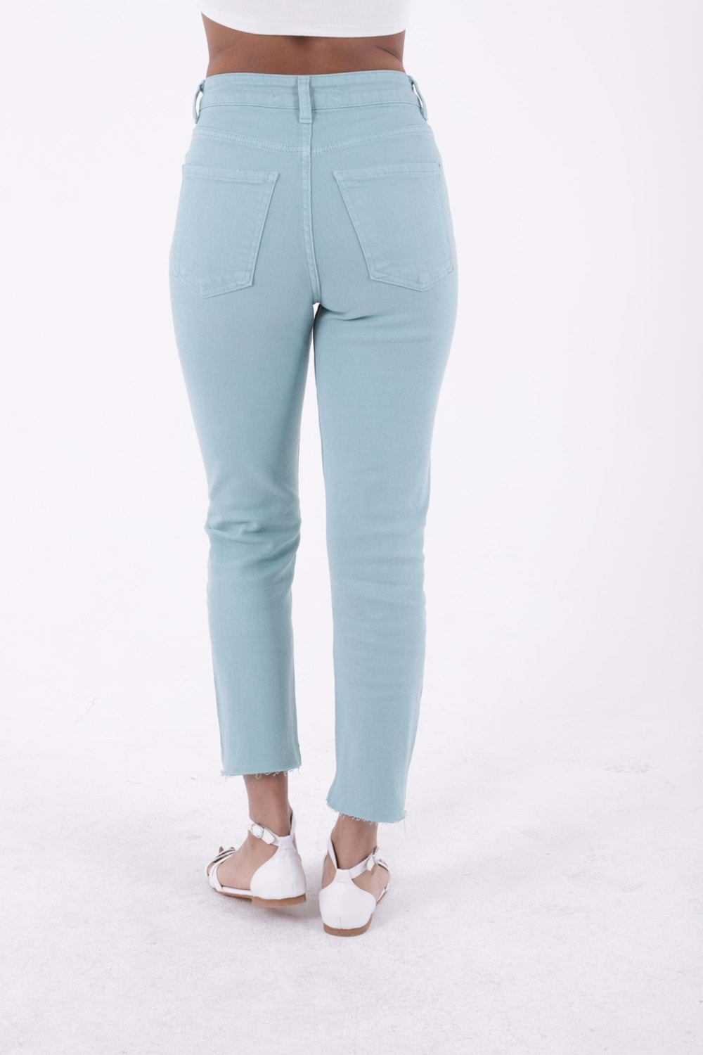 Dikişsiz Paça Yüksek Bel Mom Fit Kot Pantolon 764-86-(28-33) Aqua Mavi