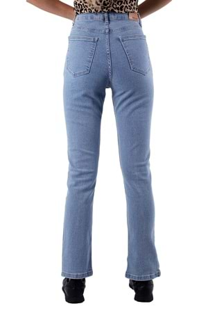 Önü Yırtmaçlı Mom Fit Jean 1747-15-(26-31) Açık Mavi Kot