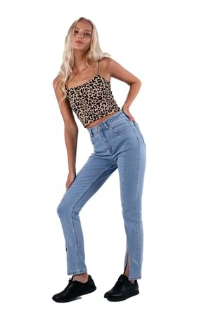 Önü Yırtmaçlı Mom Fit Jean 1747-15-(26-31) Açık Mavi Kot