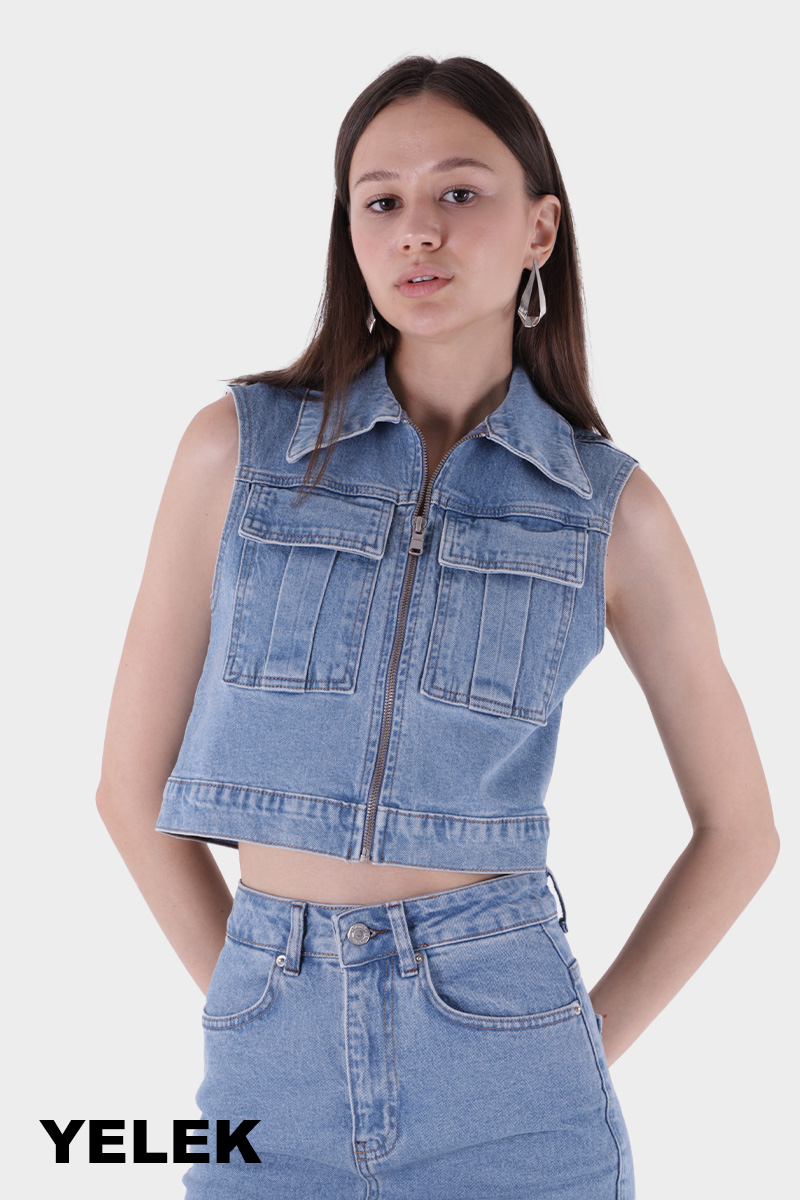 WOMAN DRESSES DENIM