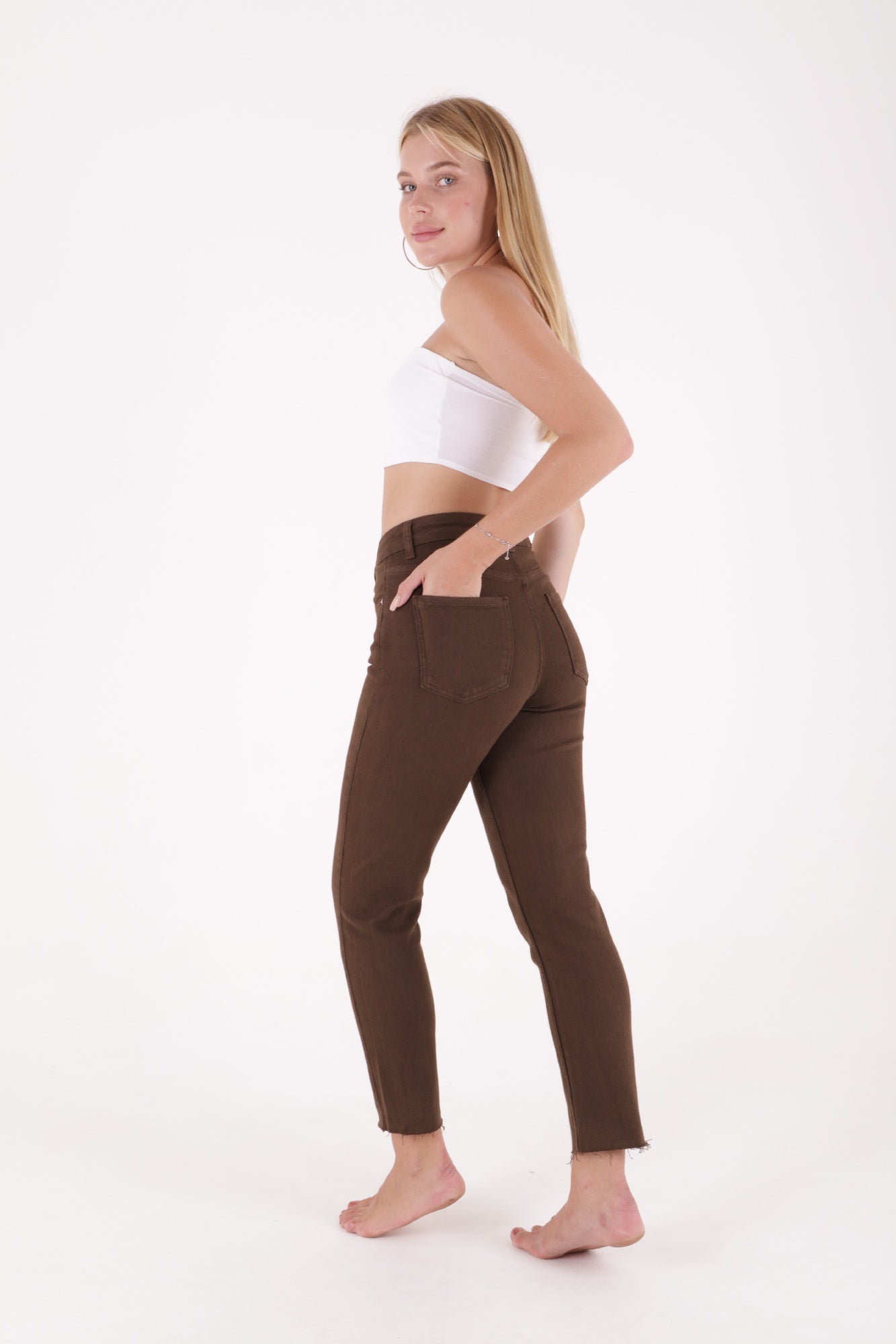 Dikişsiz Paça Mom Fit Kot Pantolon