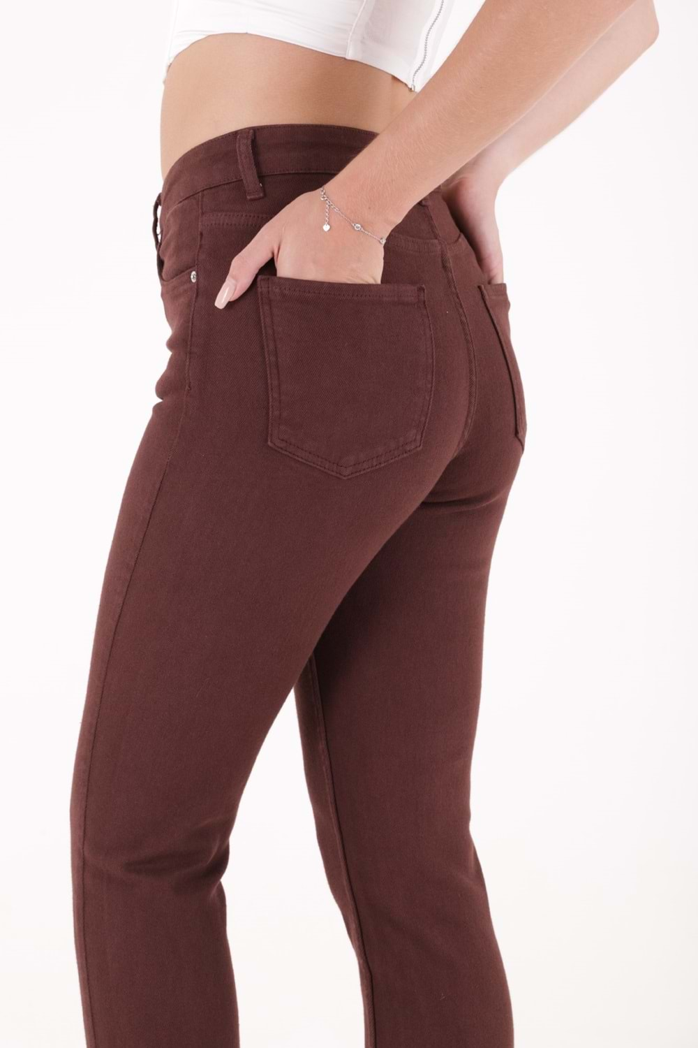 Dikişsiz Paça Yüksek Bel Mom Fit Kot Pantolon 764-78-(26-28) Kahverengi