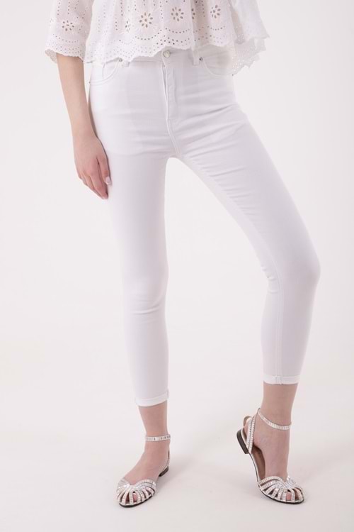 Duble Paça Yüksek Bel Skinny Kısa Boy Kot Pantolon 820-50-(26-31) Beyaz